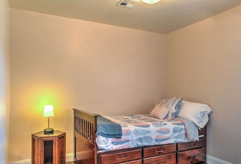 Central Escalante Home ~ 5 Mi To Grand Staircase!