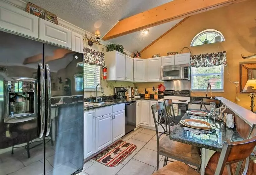 Cozy Cabin On Tenn River   10 Mi To Chattanooga!