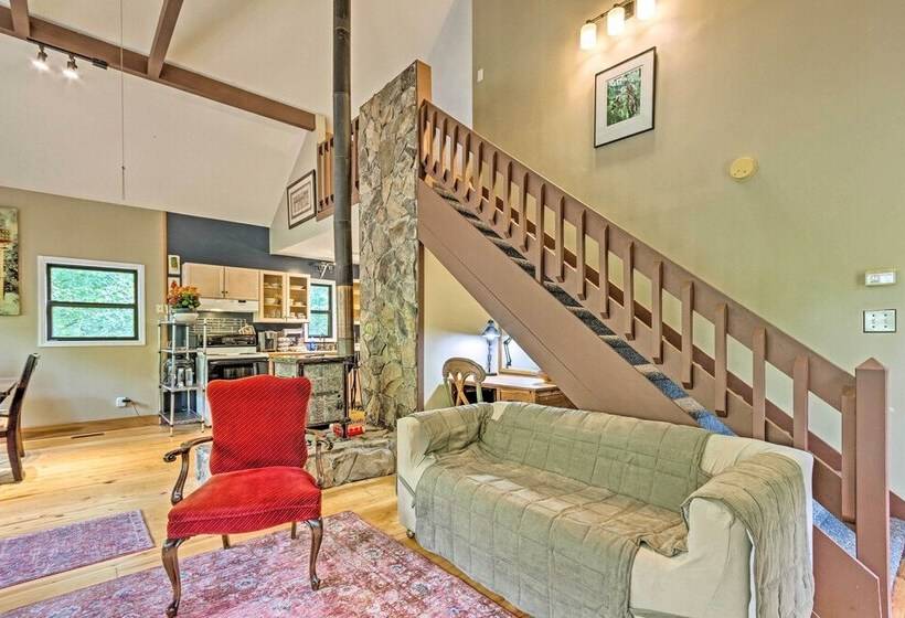 Creekside Weaverville Home   16 Miles To Asheville