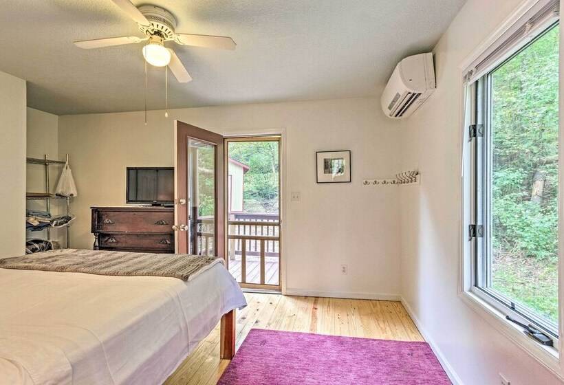 Creekside Weaverville Home   16 Miles To Asheville