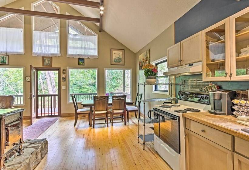 Creekside Weaverville Home   16 Miles To Asheville