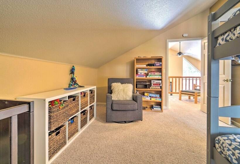 3 Mi To Donner Ski: Soda Springs Cabin W/ Deck