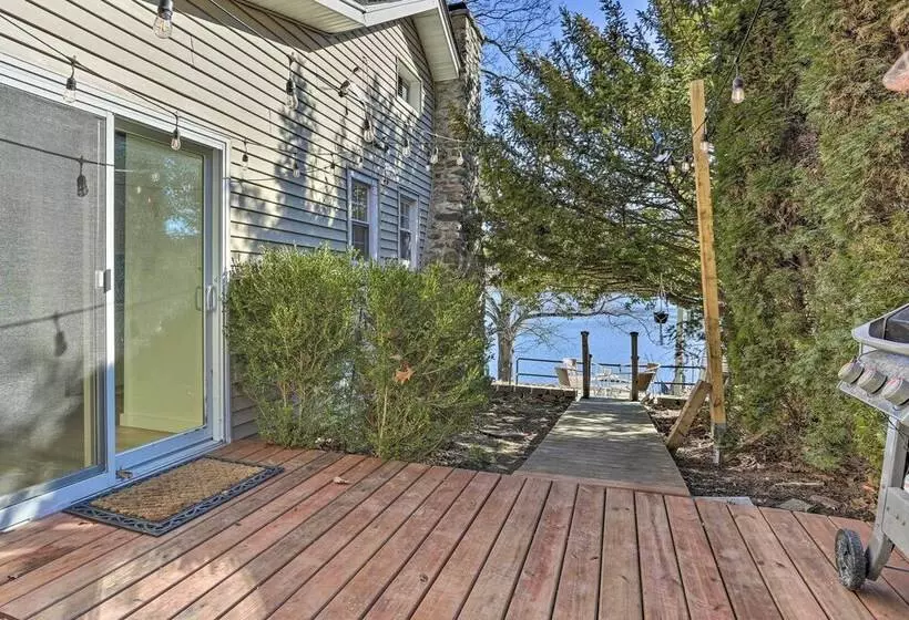 Greenwood Lake Cottage W/ Grill & Lake Access
