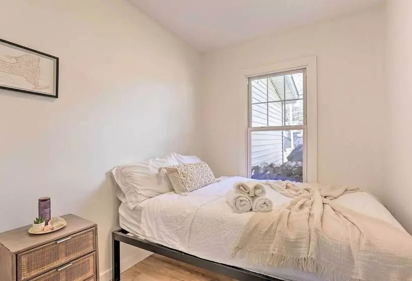 Greenwood Lake Cottage W/ Grill & Lake Access