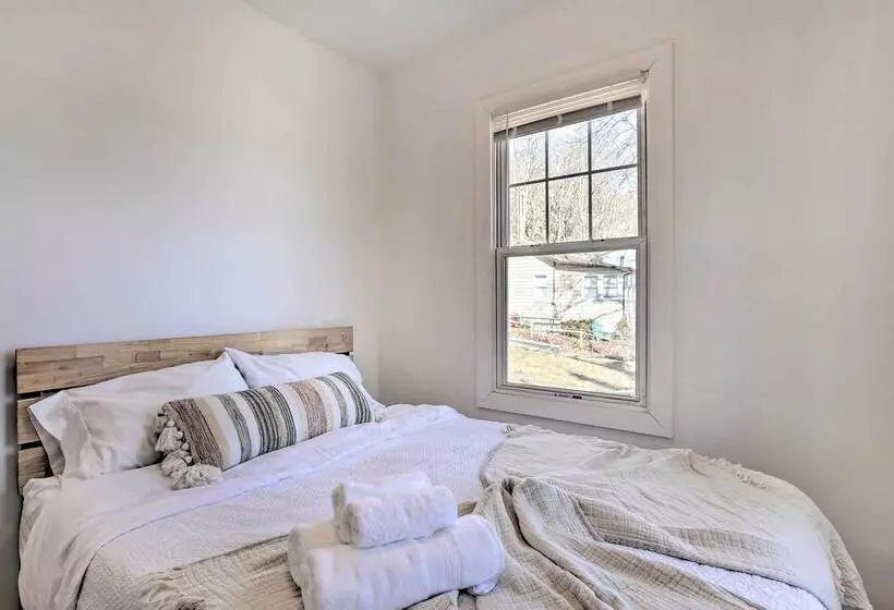 Greenwood Lake Cottage W/ Grill & Lake Access