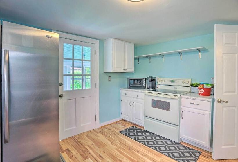 Highland Springs Home ~ 7 Mi To Dtwn Richmond