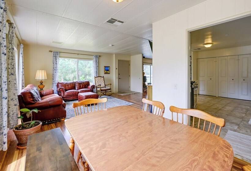 Adventure Haven W/ On Site Fun: Near Sequoia!