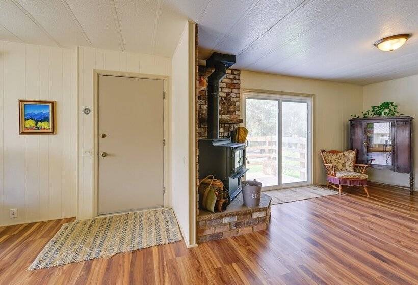 Adventure Haven W/ On Site Fun: Near Sequoia!