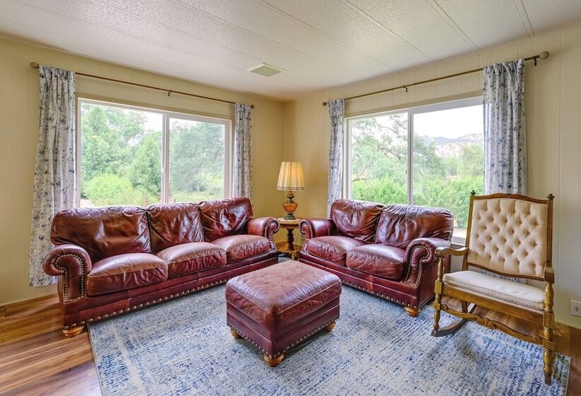 Adventure Haven W/ On Site Fun: Near Sequoia!