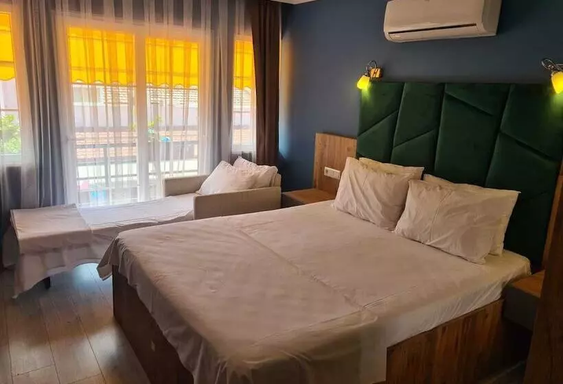 簡易ホテル Ekin Otel
