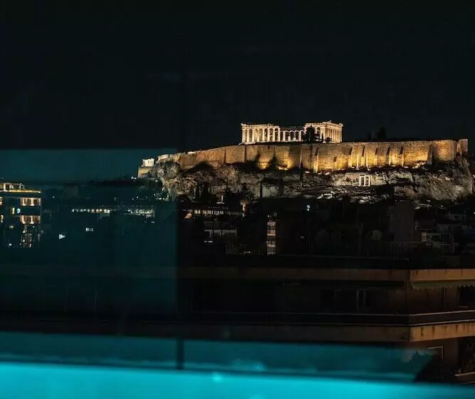 Hotelli Athesense Suites