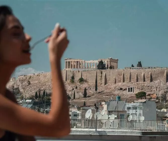 Hotelli Athesense Suites