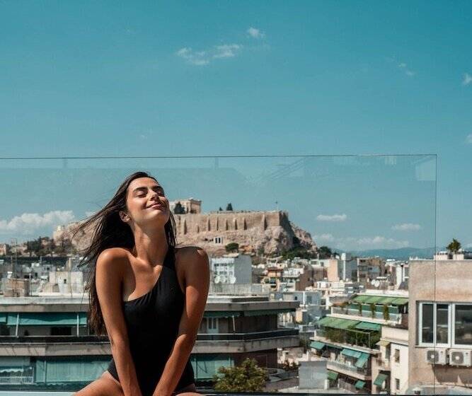 ホテル Athesense Suites