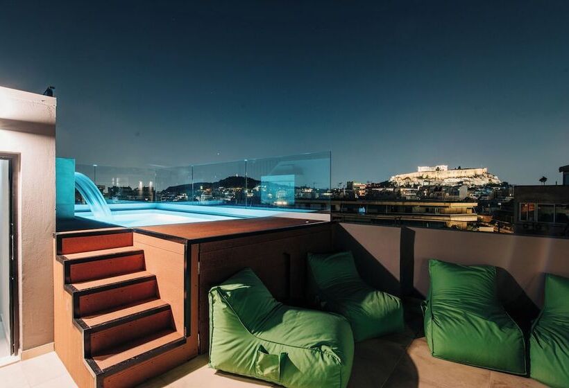 ホテル Athesense Suites