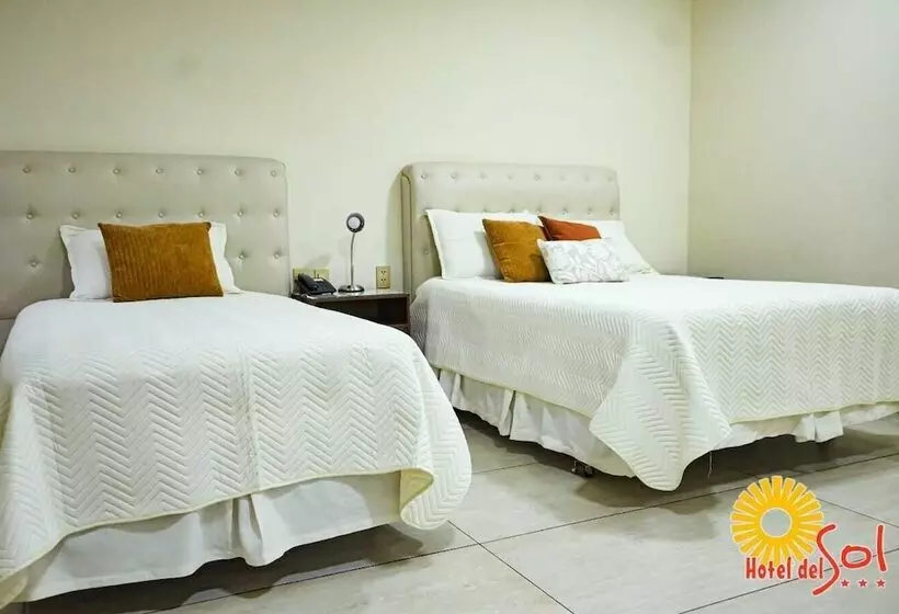 هتل De Sol
