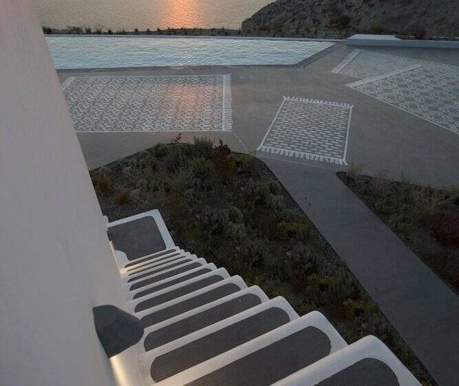 Hotel Erosantorini Estate