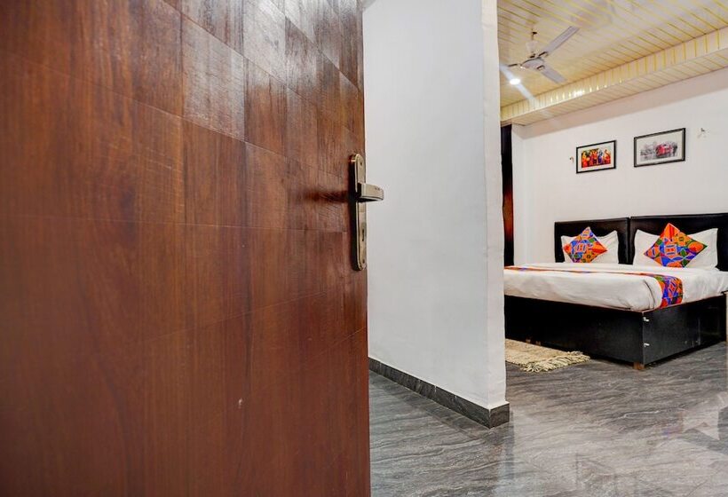 Hotel Fabexpress Gauri Shree