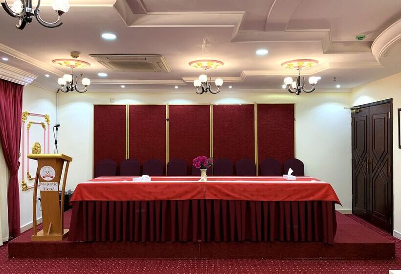 هتل Majestic