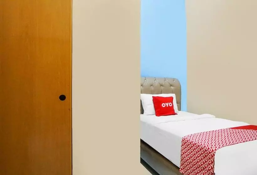 ホテル Oyo 92076 Sky Residence Cengkeh