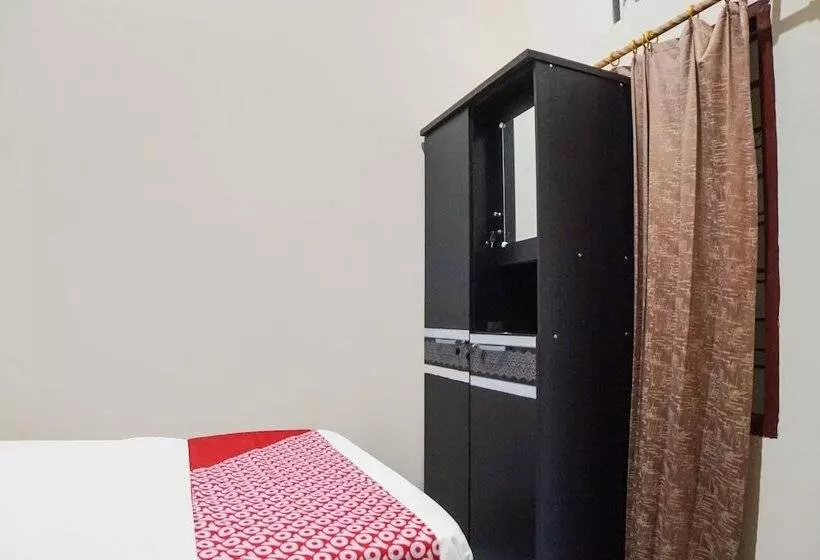 ホテル Oyo 92076 Sky Residence Cengkeh