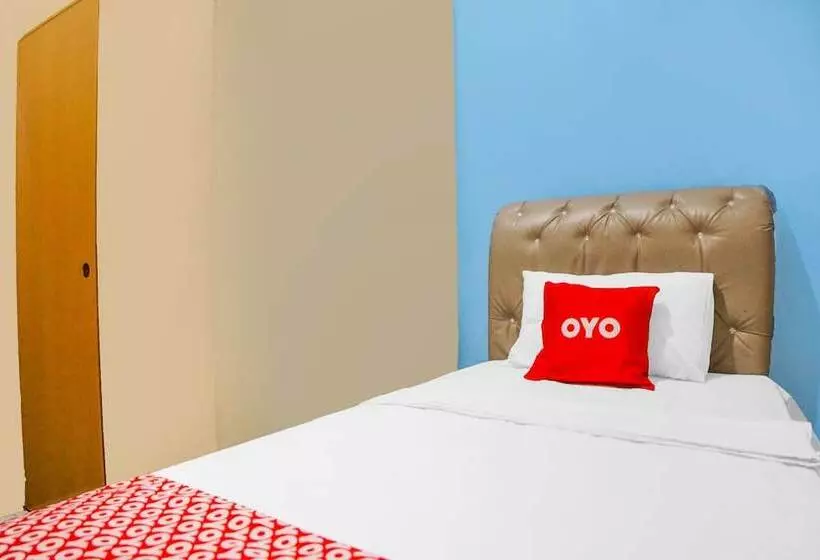 ホテル Oyo 92076 Sky Residence Cengkeh