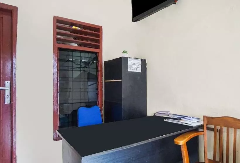 ホテル Oyo 92076 Sky Residence Cengkeh