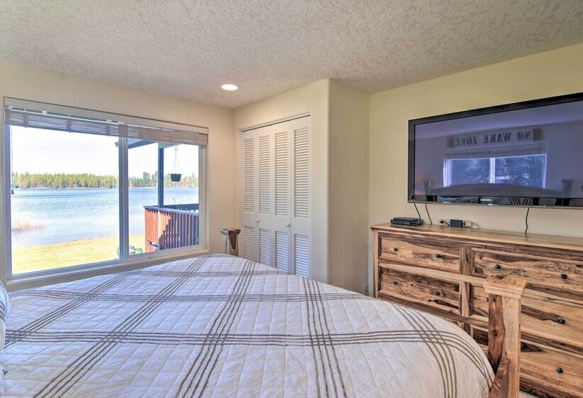 House W/ Private Deck On The Rock Creek Reservoir!