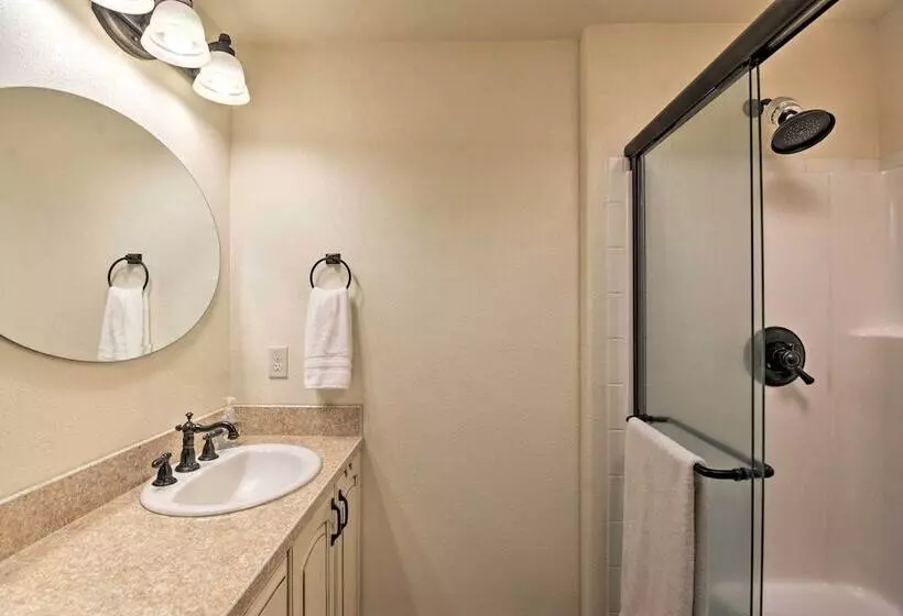 House W/ Private Deck On The Rock Creek Reservoir!