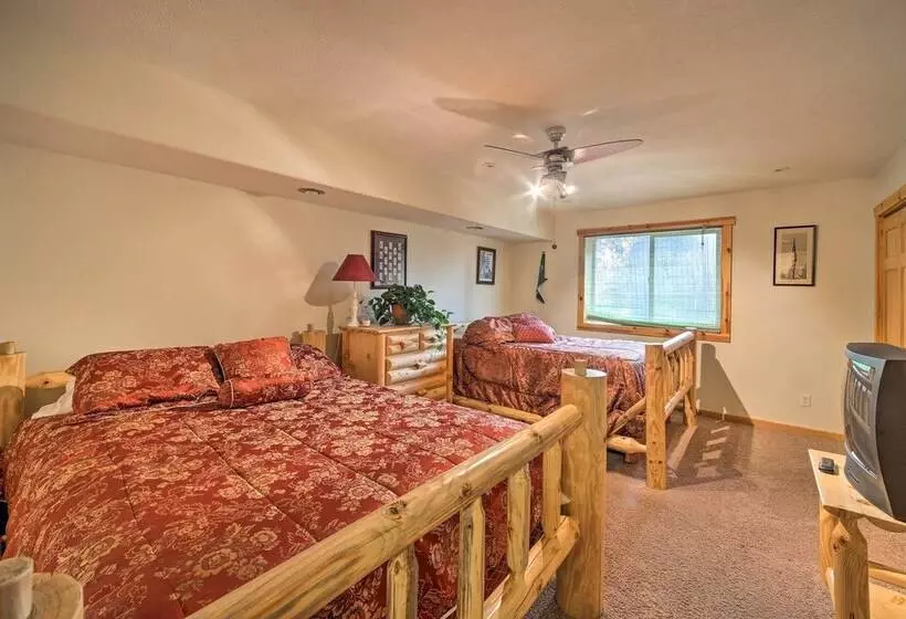 Huge Missouri Lake Home   Walk To Table Rock Lake