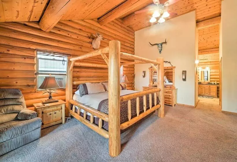 Huge Missouri Lake Home   Walk To Table Rock Lake