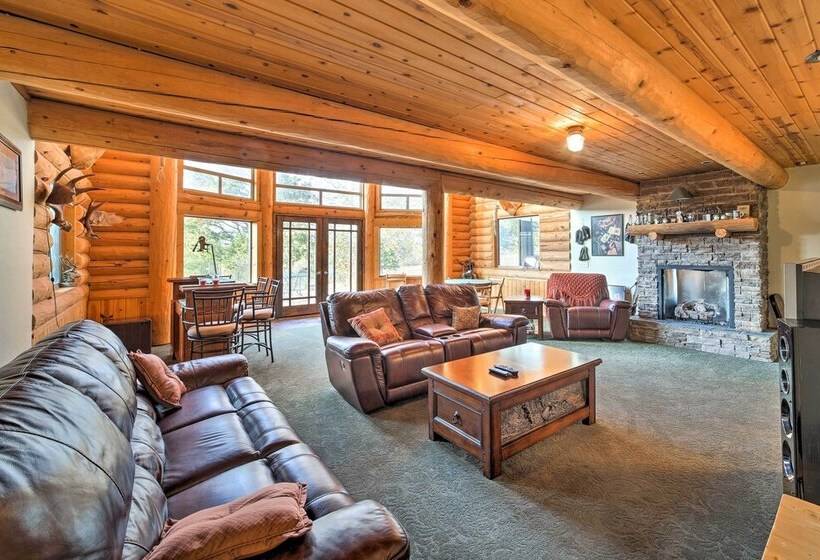 Huge Missouri Lake Home Walk To Table Rock Lake