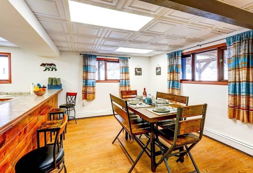 Ideally Located Fairbanks Vacation Rental!