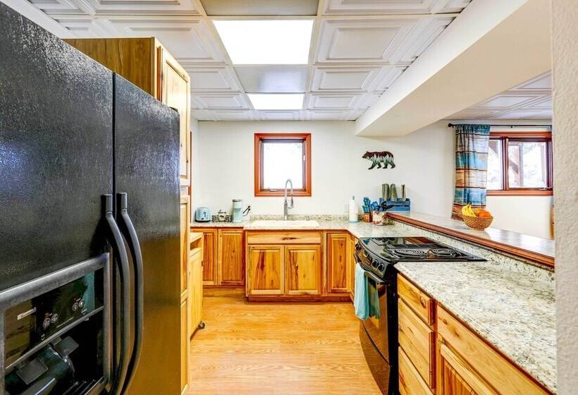 Ideally Located Fairbanks Vacation Rental!