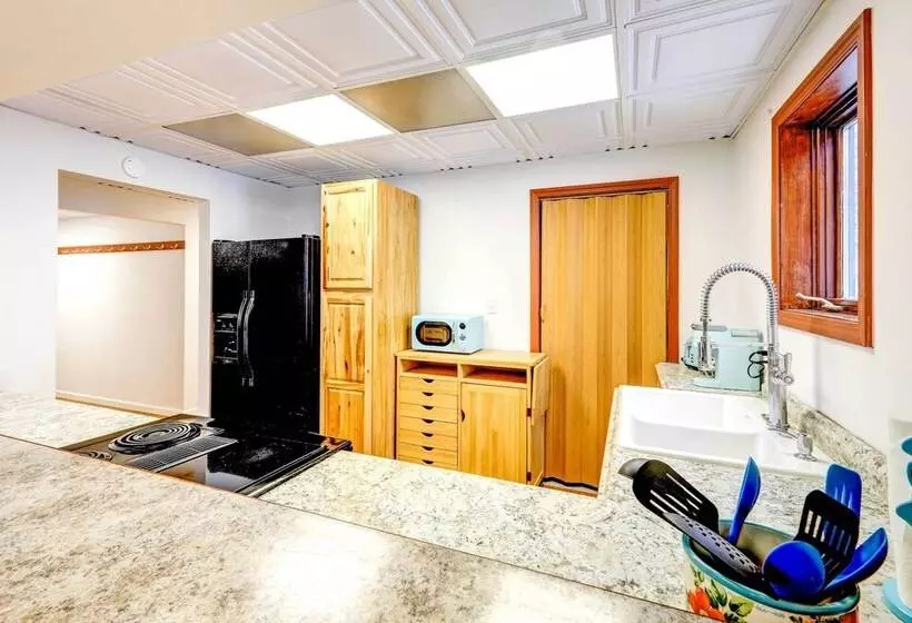 Ideally Located Fairbanks Vacation Rental!