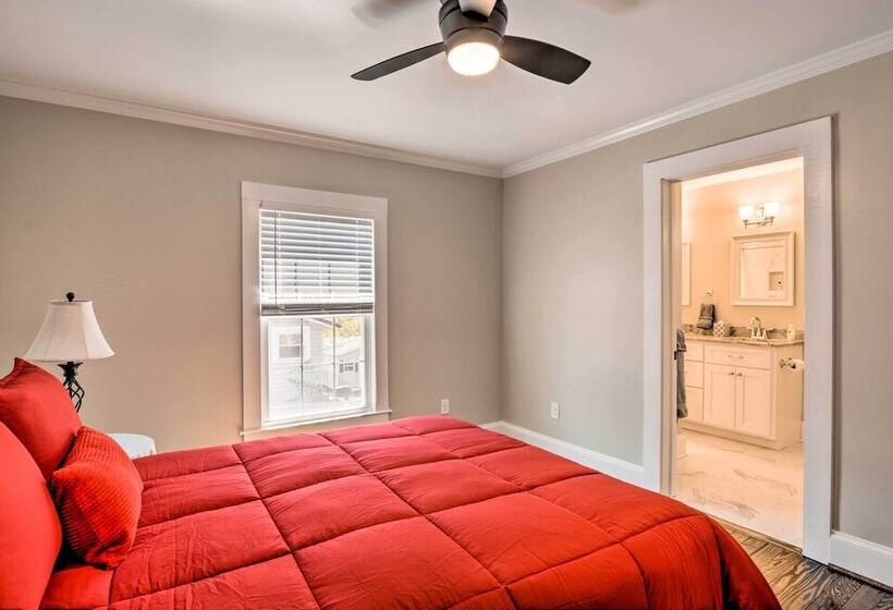 Ideally Located  Penne Place  W/ Deck & Grill