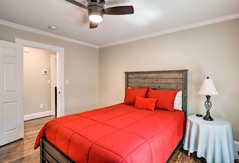 Ideally Located  Penne Place  W/ Deck & Grill