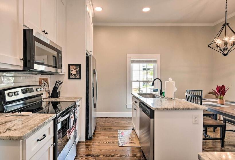 Ideally Located  Penne Place  W/ Deck & Grill