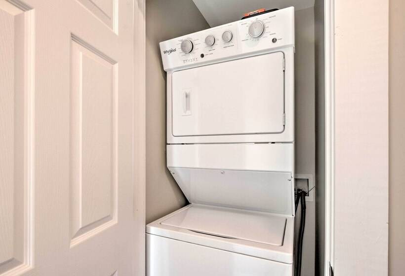 Ideally Located  Penne Place  W/ Deck & Grill