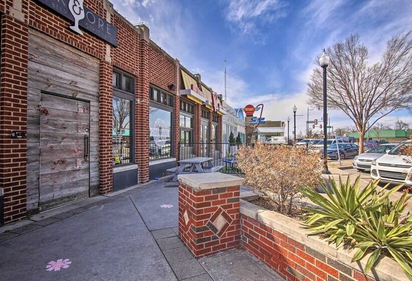 Modern Okc Retreat: Half Mile To Plaza District!