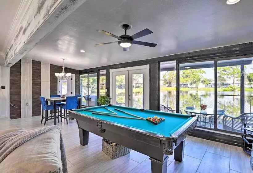 Modern Seminole Home W/ Patio, 3 Mi To Beach!