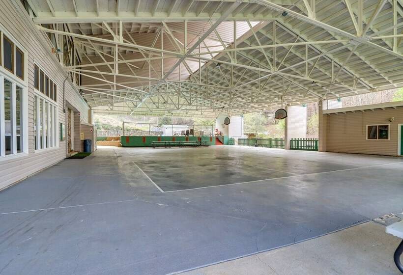 Murphy Cabin W/ Views < 1 Mi To Hiwassee Lake!