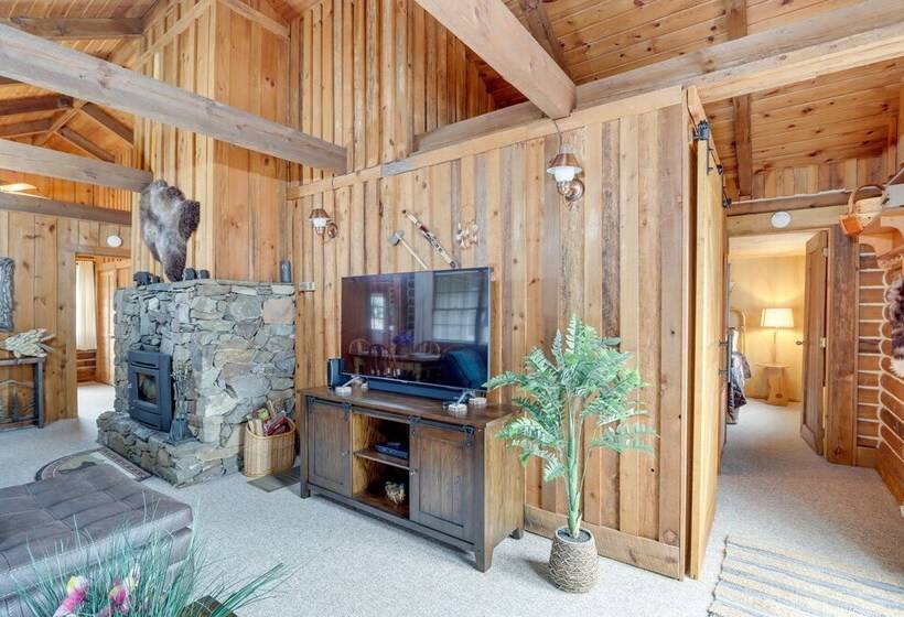 Murphy Cabin W/ Views < 1 Mi To Hiwassee Lake!