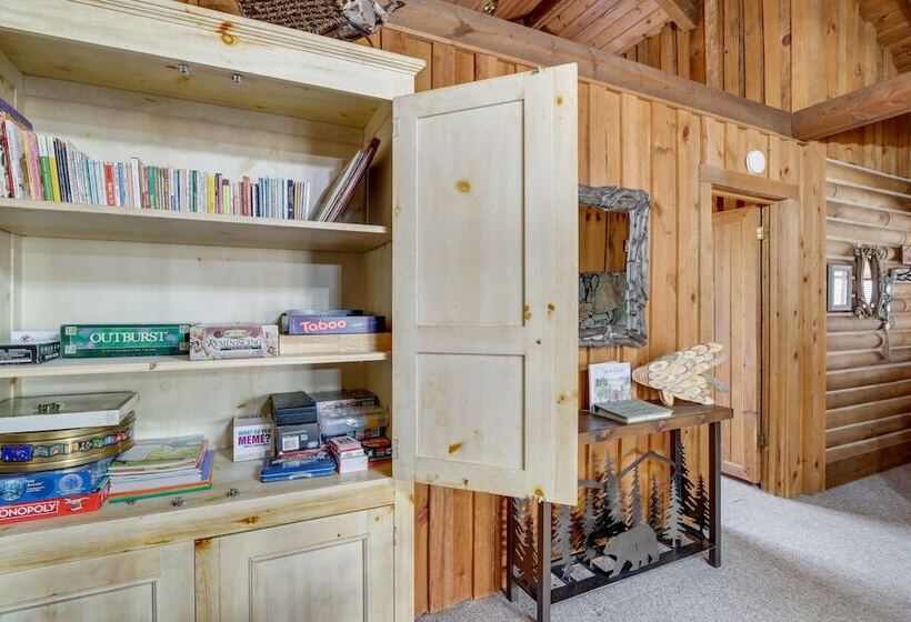 Murphy Cabin W/ Views < 1 Mi To Hiwassee Lake!