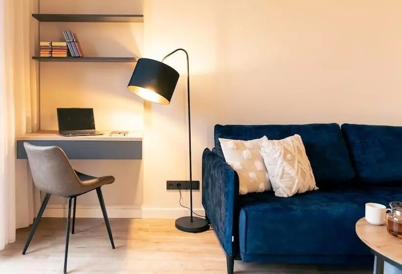 Nena Lake Loft
