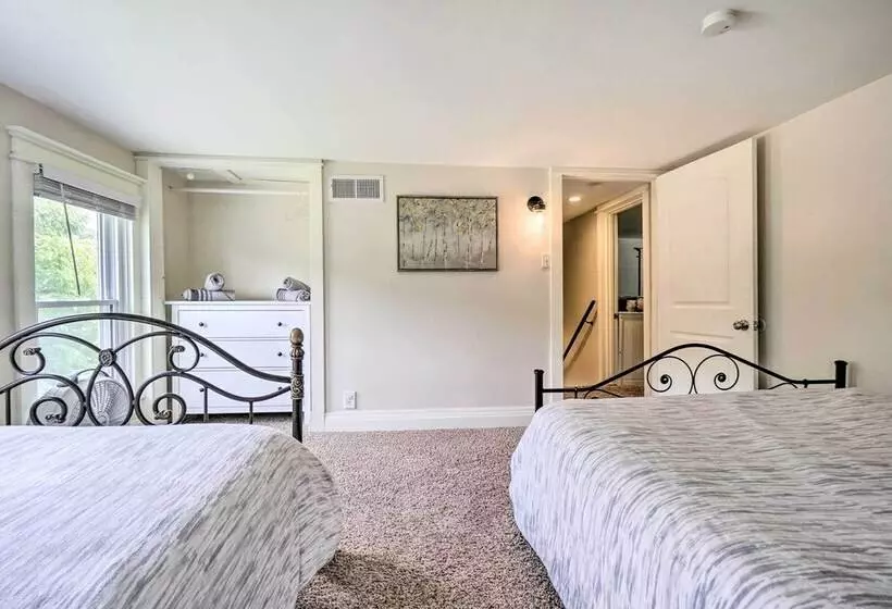 Quiet Rockbridge Cottage ~ 4 Mi To Hocking Hills!