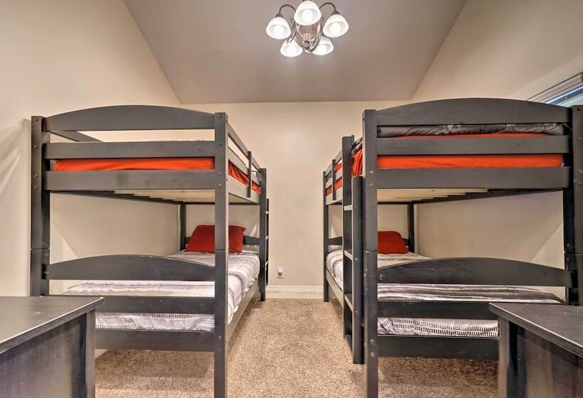 Quiet Rockbridge Cottage ~ 4 Mi To Hocking Hills!