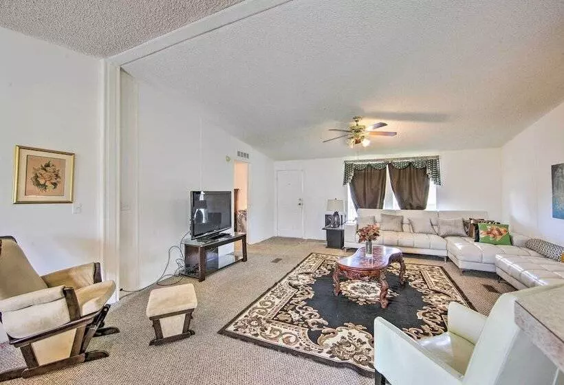 Quitman Home W/ Covered Deck + Lake Access!