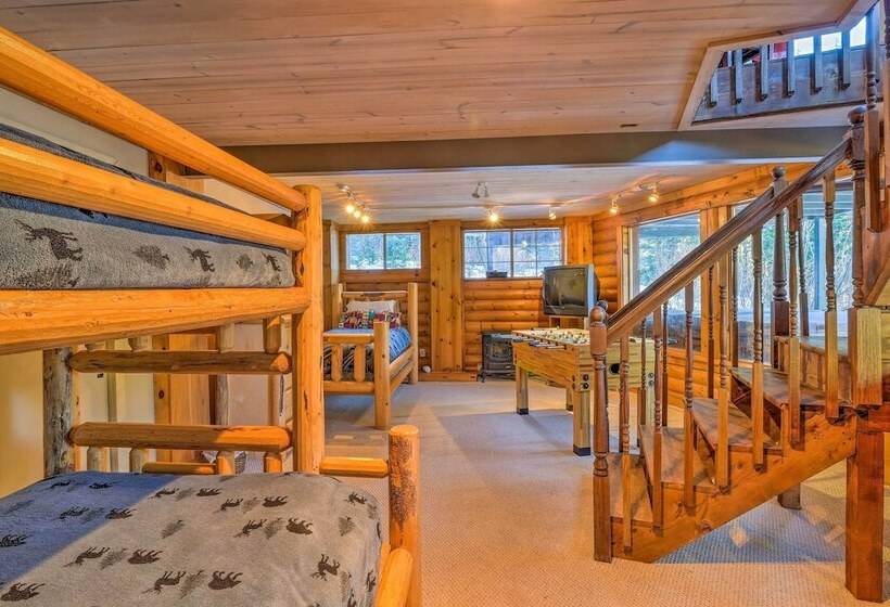 Cabin W/ Hot Tub: 3 Mi To Main St Breckenridge!