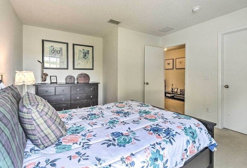 Spacious Home W/ Pool, 10 Mi To Disney!