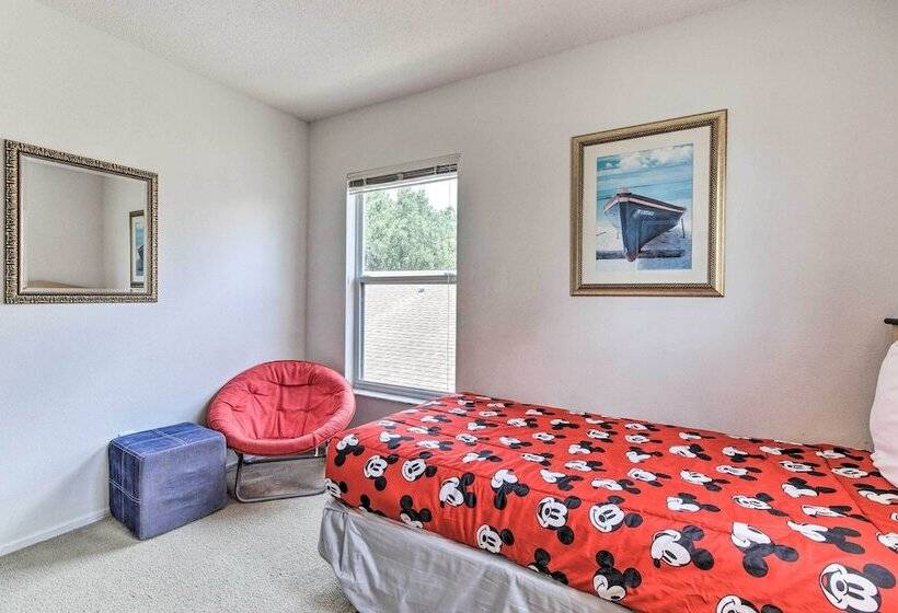 Spacious Home W/ Pool, 10 Mi To Disney!